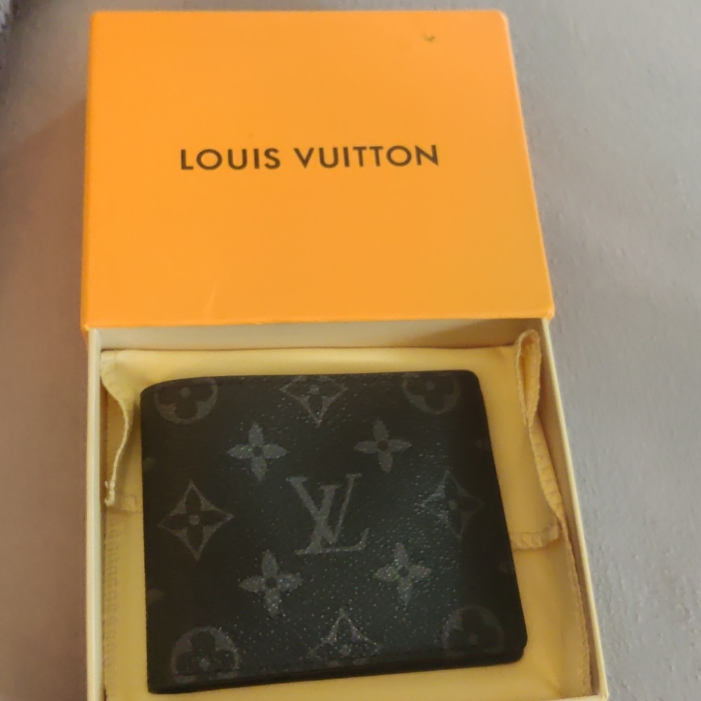 Louis Vuitton Black Mens Wallet